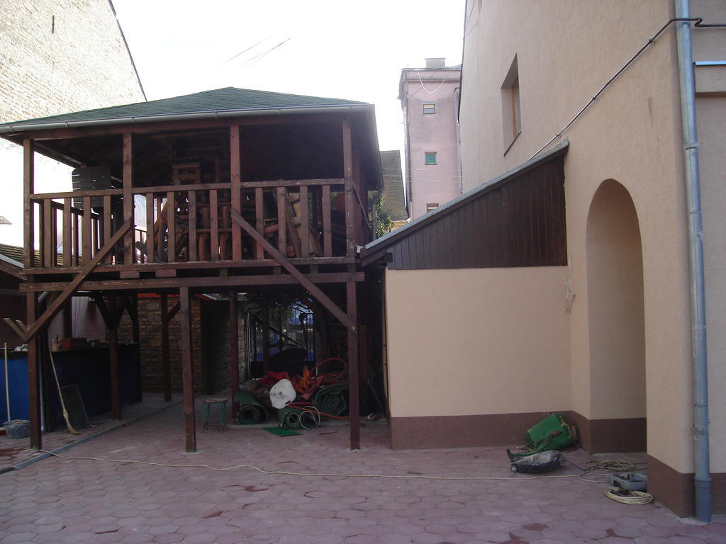 Rooms Milin Lagum Irig Exterior foto